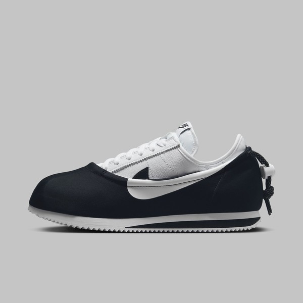 Nike cortez patent outlet leather